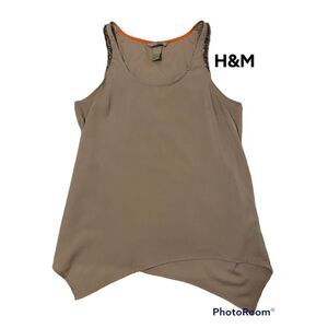 Woman’s H&M SZ 4 Light Grey Asymmetric Beaded Top